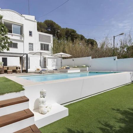 Casa Canyet Con Piscina A Un Paso De Barcelona Y La Playa Badalona Exteriér fotografie