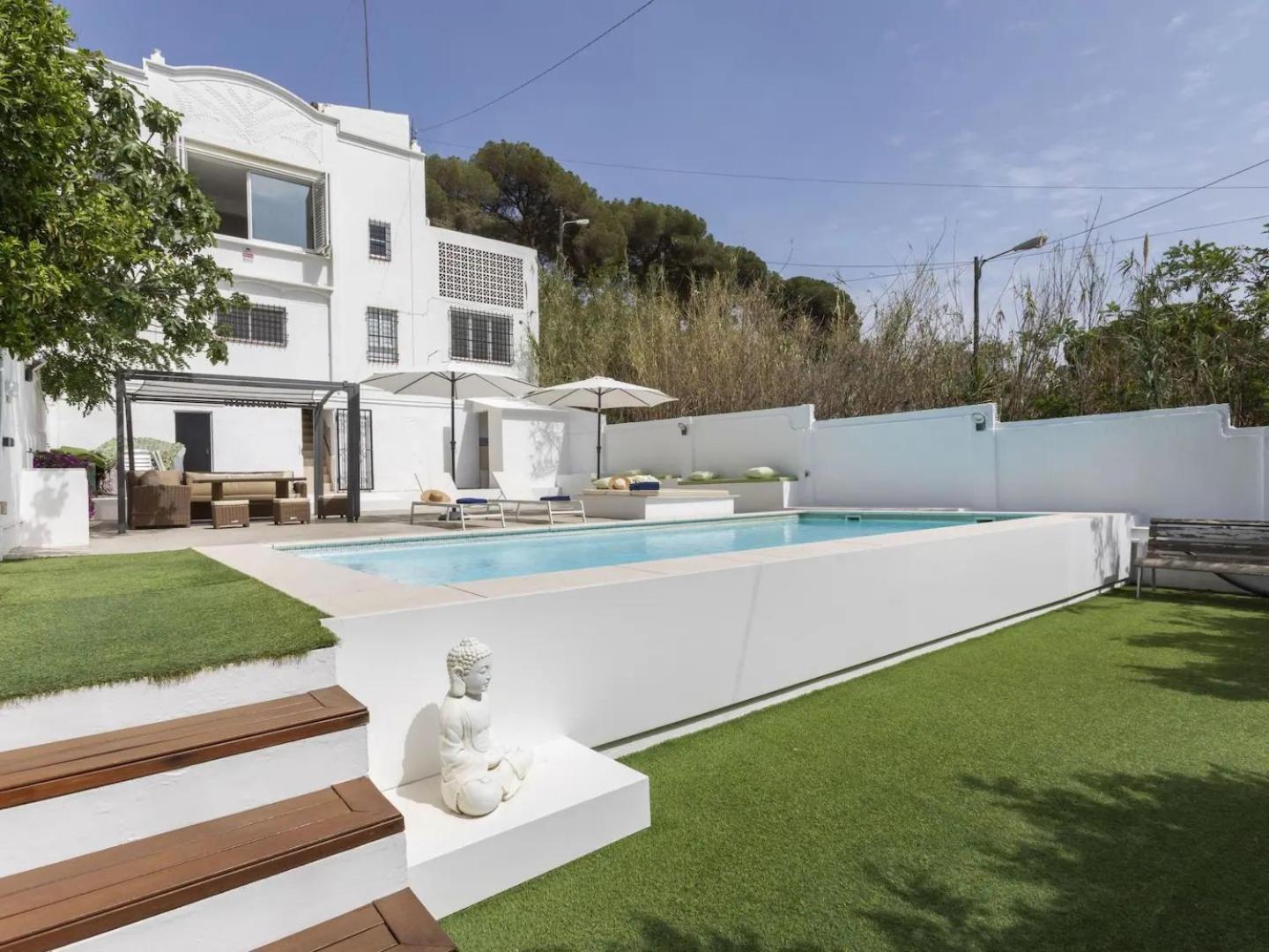 Casa Canyet Con Piscina A Un Paso De Barcelona Y La Playa Badalona Exteriér fotografie