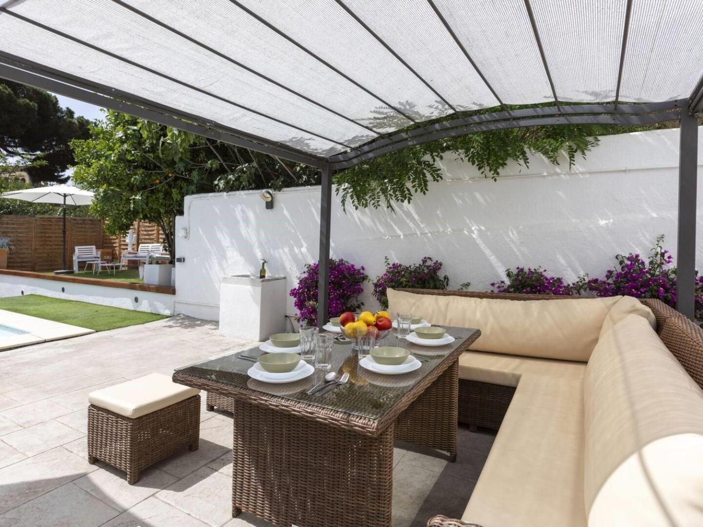 Casa Canyet Con Piscina A Un Paso De Barcelona Y La Playa Badalona Exteriér fotografie